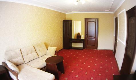 Двухкомнатный люкс. Отель Премьер, ст. Голубицкая