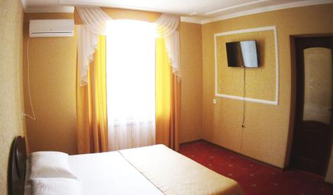 Двухкомнатный люкс. Отель Премьер, ст. Голубицкая