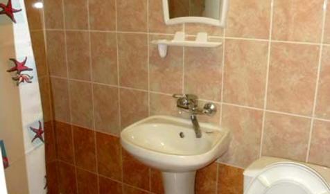 Трехместный стандарт. Гостевой дом Анжелика; г. Геленджик