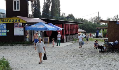 Автокемпинг Берег, с. Аше