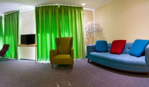 Двухкомнатный люкс с гардеробом Suite. Туристический комплекс ART UP CITY, г. Сочи, Адлерский район, п. Красная Поляна