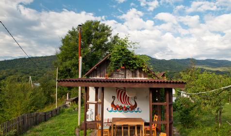 Гостевой двор "Двенадцать месяцев", с. Хамышки