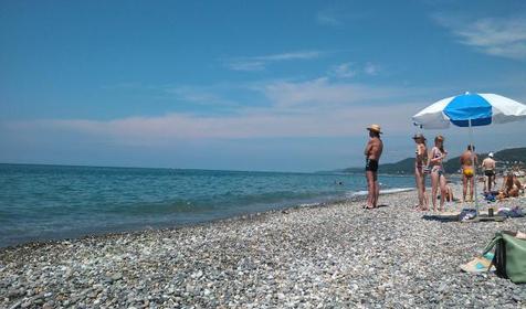 Пляж. Лазаревский район г. Сочи, п. Горный воздух