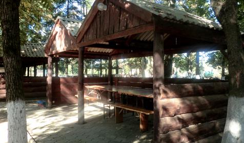 Беседки. База отдыха Лесная, республика Адыгея, Шапшугжское шоссе