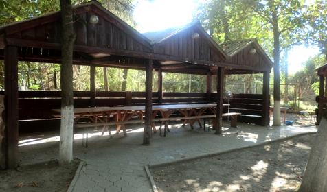 Беседки. База отдыха Лесная, республика Адыгея, Шапшугжское шоссе