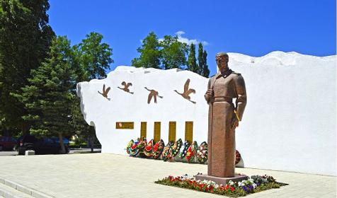 мемориал "Журавли" в Виноградном. Анапа
