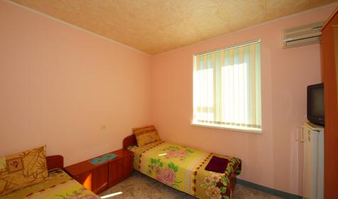 Двухместный эконом. Гостевой дом Каталония, г. Анапа