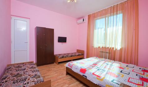 Четырехместный стандарт гостевого дома Наргиз, г. Адлер