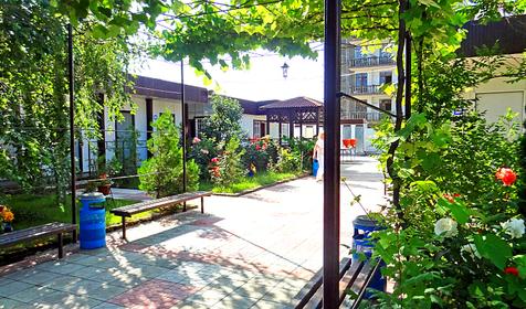 Автокемпинг "У моря", п. Витязево