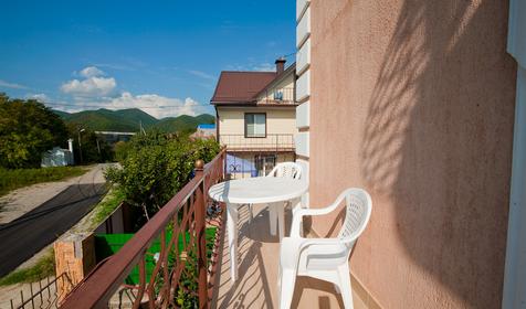 Четырехместный с удобствами на блок. Гостевой дом на ул. Набережная 6б, Туапсинский район, п. Небуг