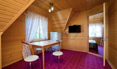 Второй этаж в экодоме. Гостевой дом У Харлампыча, г. Геленджик, с. Кабардинка