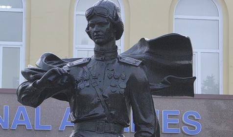 Памятник Евдокии Бершанской в Краснодаре