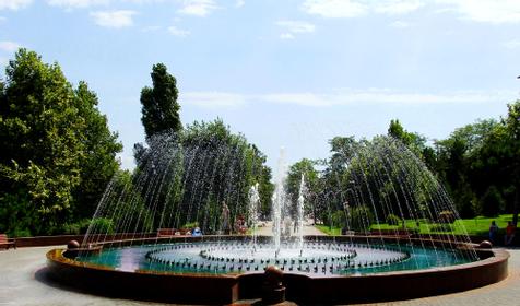 Сквер им. Рыбнева, г. Новороссийск