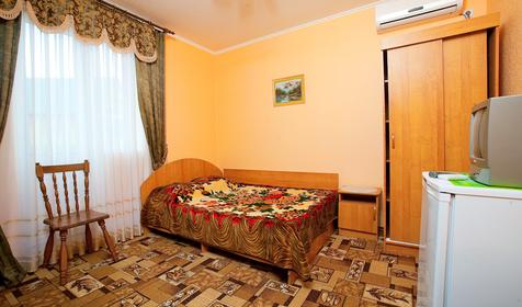 Двухместный номер, корпус 2. Гостевой дом Кубаночка, Туапсинский район, с. Ольгинка