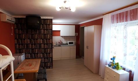 Однокомнатная студия. Гостевой комплекс Алмаз, г. Ейск