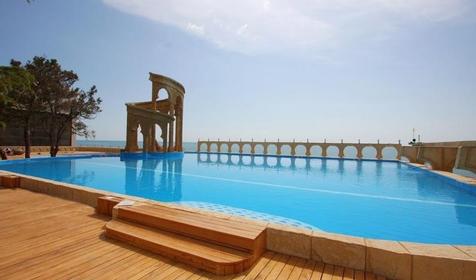 Санаторий "Заполярье" около мини-отеля Вилла Бавария, г. Сочи. Вход платный