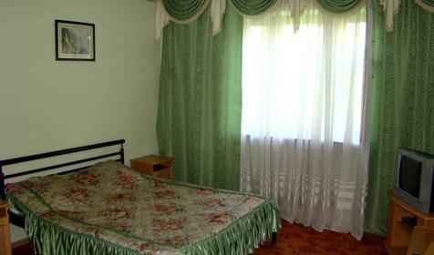 Полулюкс. Отель Ирон, г. Краснодар