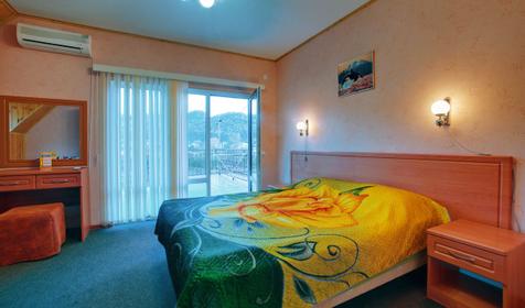 Пятиместный номер с балконом. Гостевой дом Фантазия, Туапсинский район, п. Агой