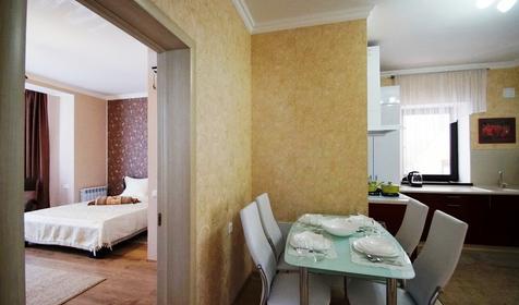 Двухкомнатный люкс с балконом. Гостевой дом Цветочный рай, г. Геленджик