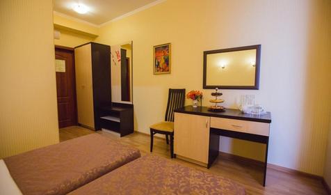 Двухкомнатный без балкона. Отель Наири, г. Сочи