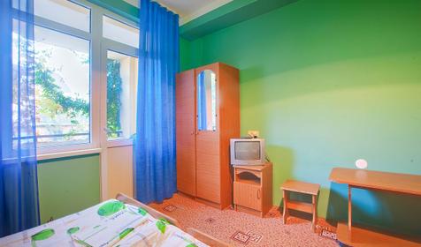 Двухкомнатный номер. Гостевой дом Альмира, г. Сочи, Лазаревский район, п. Лоо