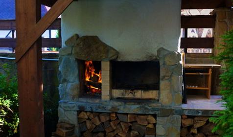 Мангальная зона. Хостел Minions, г. Сочи, п. Красная Поляна