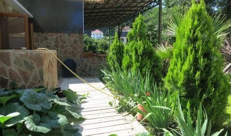 Гостевой дом Добрый кит, пос. Нижняя Хобза