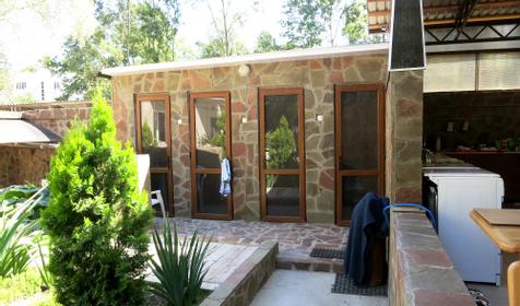 Гостевой дом Добрый кит, пос. Нижняя Хобза