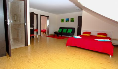 Апартаменты мансарда. Вилла Welcome, Геленджик, п. Криница