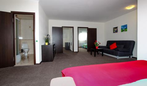 Апартаменты мансарда. Вилла Welcome, Геленджик, п. Криница