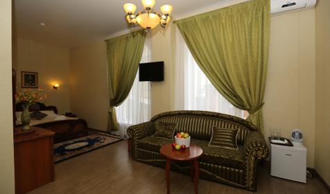 Полулюкс . Гостевой дом Vivat (Виват), г. Краснодар