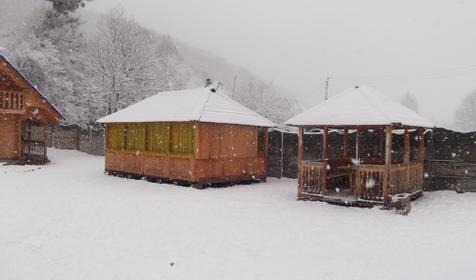 Гостевые дома Близнецы у реки, Майкопский район, ст. Даховская