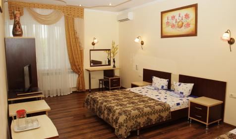 Стандарт трехместный. Гостевой дом Легенда, г. Анапа