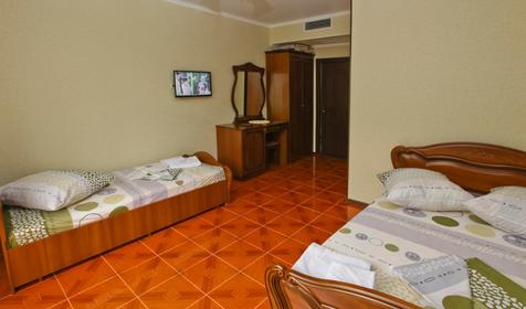 Четырехместный номер. Отель Riviera Grand Hotel, Туапсинский район, п. Лермонтово