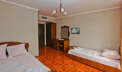 Трехместный стандарт. Отель Riviera Grand Hotel, Туапсинский район, п. Лермонтово