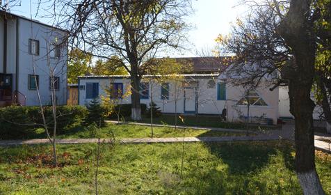 Столовая. База отдыха Радужная, Ейский район, ст-ца Должанская