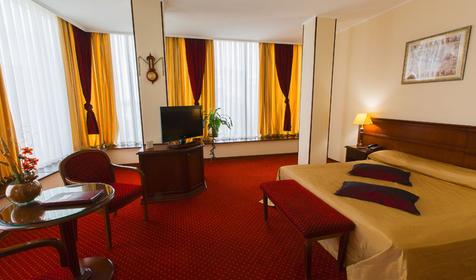 Люкс. Отель Red Royal, г. Краснодар