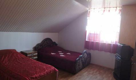 Трехместный эконом. Гостевой дом Анастасия, г. Анапа