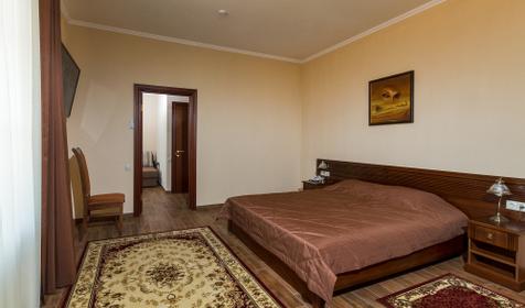 Двухкомнатная студия. Отель Бельведер, Темрюкский район, пос. Пересыпь