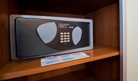 Люкс double улучшенный. Гостиница Юг, г. Краснодар