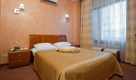 Люкс double улучшенный. Гостиница Юг, г. Краснодар