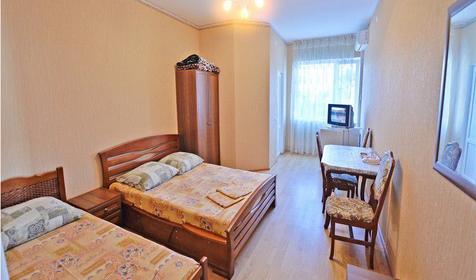 Трехместный. Гостиница Лилия, г. Сочи, пос. Лазаревское