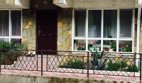 Коттедж "Свирская прохлада", г. Сочи, п. Лазаревское.