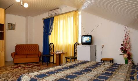 Люкс-студио четырехместный. Мини-отель "Ольга", г. Геленджик