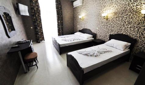 Люкс трехместный. Гостевой дом Дольче Вита, г. Анапа, п. Витязево