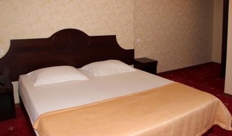 Двухкомнатный люкс. Отель Премьер, ст. Голубицкая