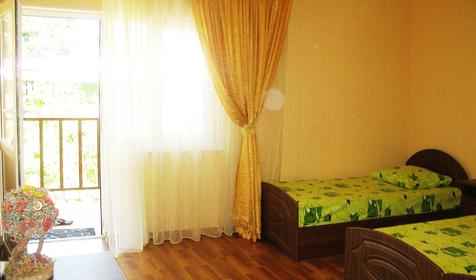 Трехместный комфорт. Гостиница Олеся, Туапсинский район, п. Дедеркой