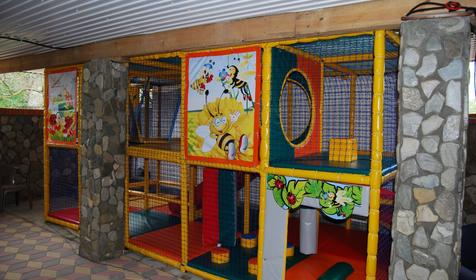 Детский лабиринт. Гостевой дом Речная долина, г. Геленджик, п. Архипо-Осиповка