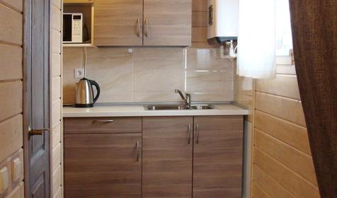 Коттедж двухкомнатный, кухня. Гостевой дом Шале Вояж, п. Гузерипль