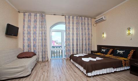 Леопард. Гостевой дом Каракатица, г. Анапа, п. Витязево